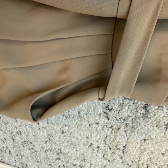 Judith and Charles size 0 wrap dress- fits closer to a 2-4 for tighter fit GUC - Picture 9 of 13